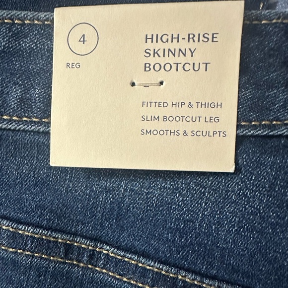 Universal Thread Dark Blue high rise skinny Bootcut - Picture 5 of 6